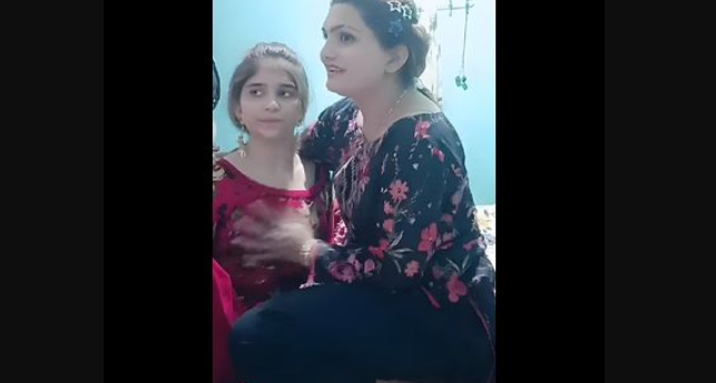 Chaha Lesbian Sex Rdit – Indian Sexy Videos