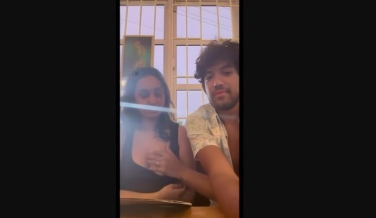 Couple Amateur Multiple Nude Or Sex Video – Leaked After Breakup With Boyfriend