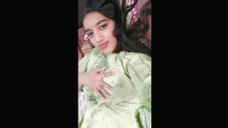 Desi Village Girl Fuck Horny Pussy by Fingering