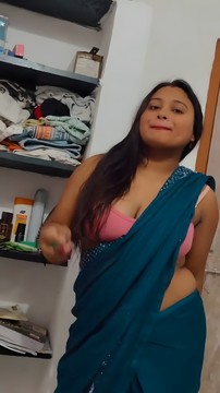 Wife Affair Office Boss Fucking Many Clips Viral On Internet Aagmaal Fan -Hindi talking Nude
